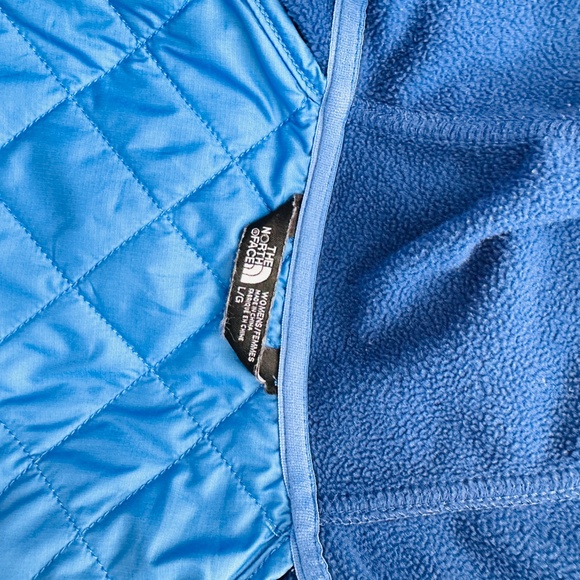 The North Face | Two-Tone blue Thermoball Quilted Hybrid Hoodie jacket size L - Picture 9 of 12